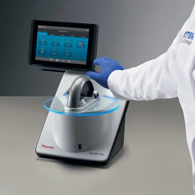 1663927814165190.jpg NanoDrop-One-Left-Hand.jpg-650.jpg